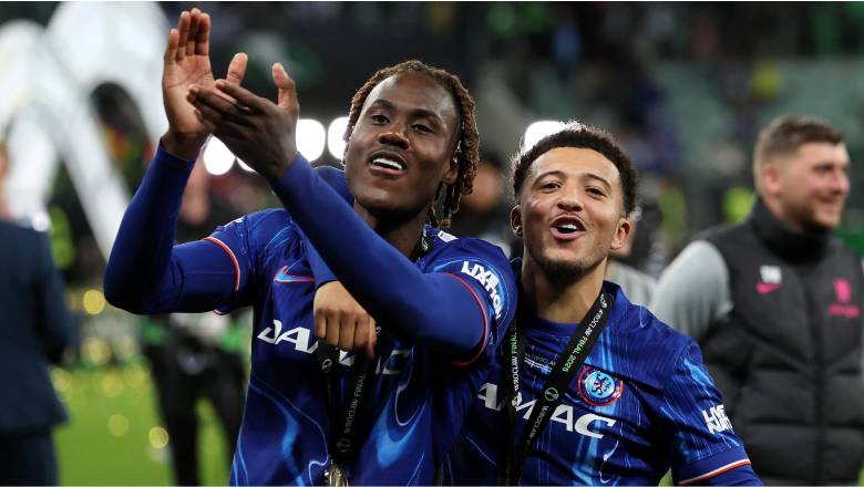 Chức vô địch giúp Chelsea vực dậy tương lai - Ảnh 1