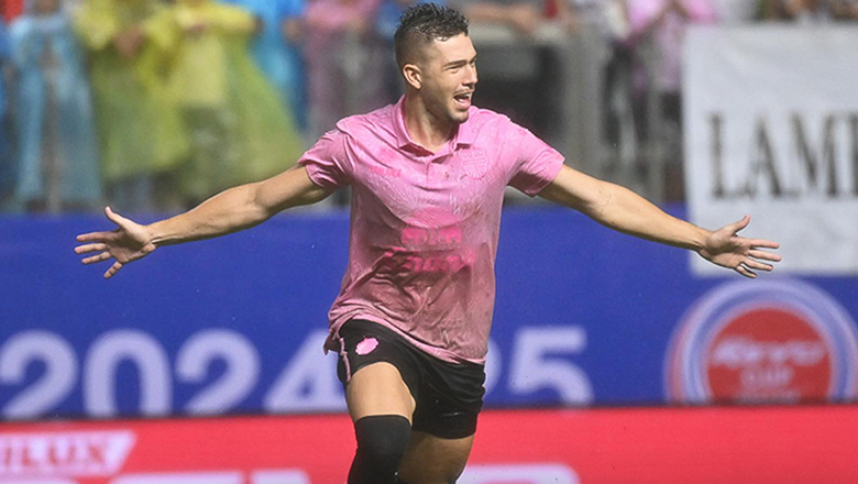 Buriram United ghi 2 bàn ở phút bù giờ cuối hiệp 2, hoàn tất cú ăn 4 - Ảnh 1