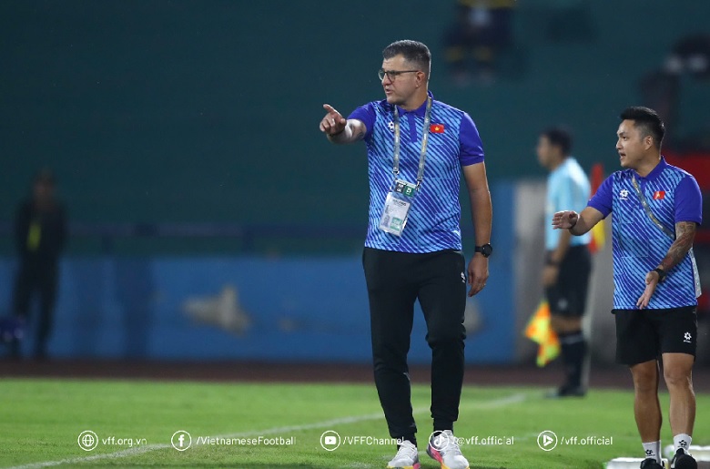 HLV Cristiano Roland: Tôi tự hào về các cầu thủ U16 Việt Nam - Ảnh 2