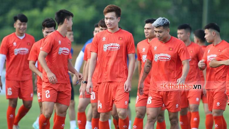 Hoàng Đức: Chúng tôi đã nghiên cứu kỹ Malaysia qua băng hình - Ảnh 1