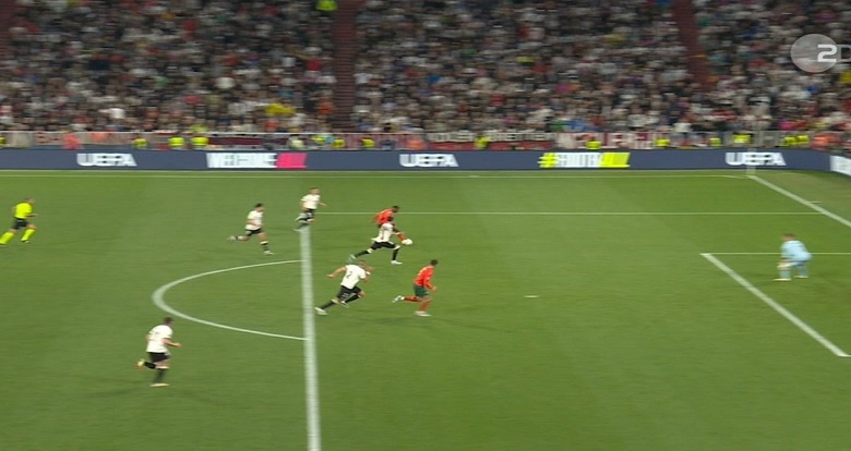 Ronaldo bị tố việt vị trong tình huống ghi bàn giúp Bồ Đào Nha loại Đức ở Nations League - Ảnh 4