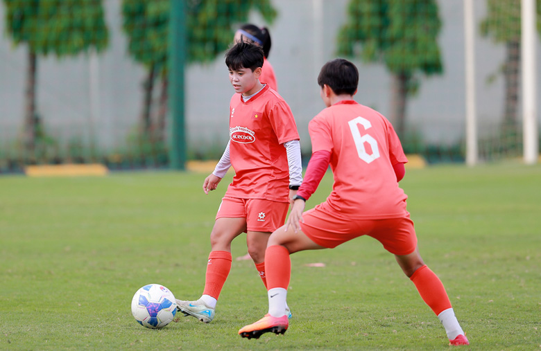 ĐT nữ Việt Nam hát Nhật Bản chuẩn bị cho vòng loại châu Á 2026 - Ảnh 1
