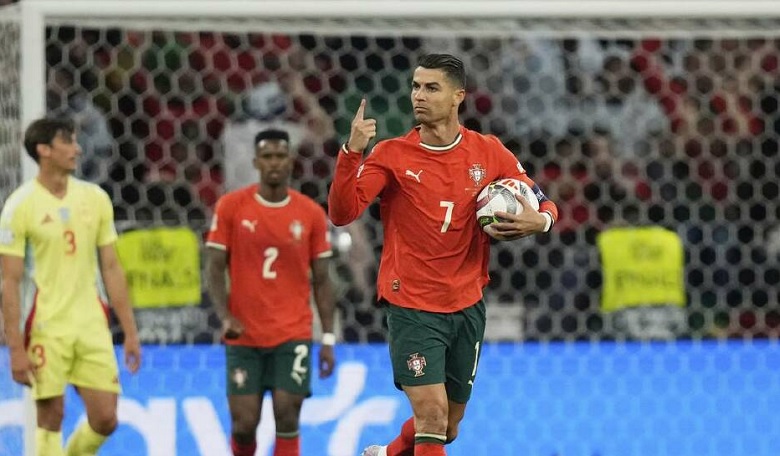 Ronaldo: Vì Bồ Đào Nha, dù gãy chân tôi vẫn ra sân - Ảnh 1