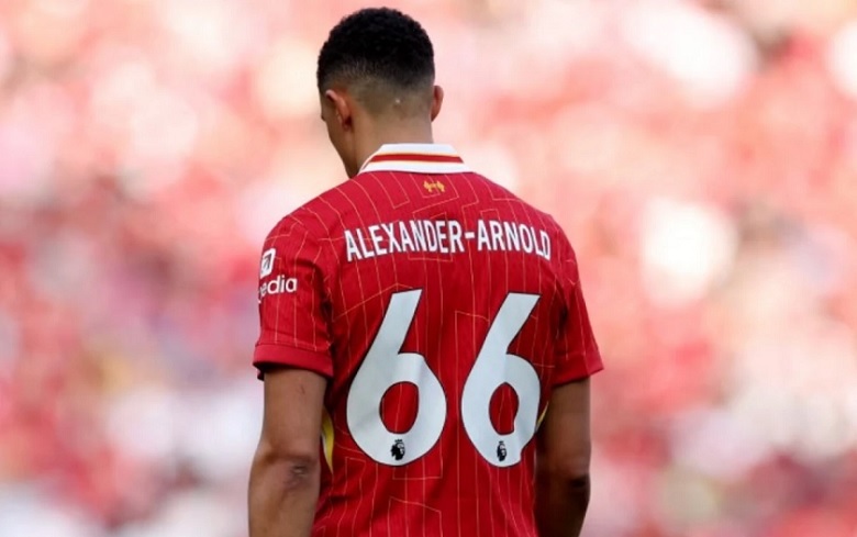 Alexander-Arnold phải từ bỏ áo số 66 thân thuộc, nhận số áo bị ‘bỏ xó’ tại Real Madrid - Ảnh 1