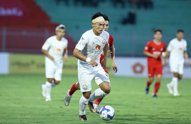 Cục diện cuộc đua trụ hạng trước vòng cuối V.League: Bình Định mất quyền tự quyết - Ảnh 2