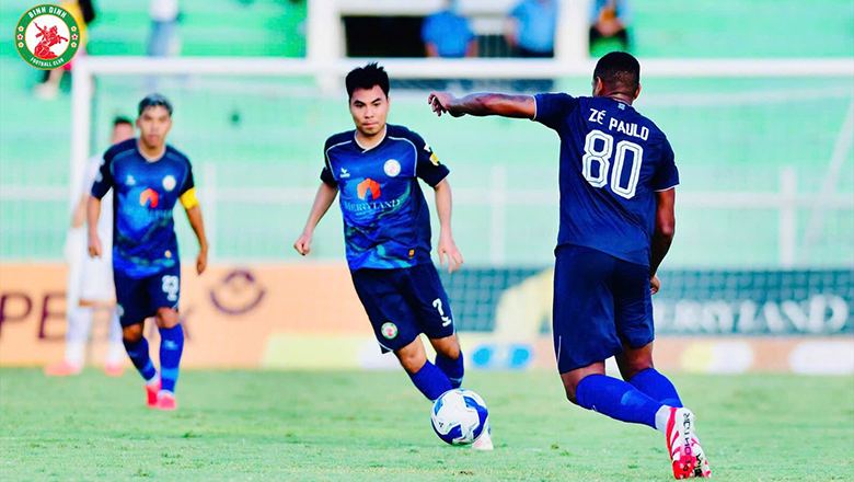 Bình Định thua 4 bàn trong hiệp 1, không còn đường ở lại V.League - Ảnh 1