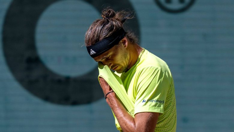 Medvedev thắng kịch tính Zverev, lần đầu vào chung kết ATP sau 15 tháng - Ảnh 3
