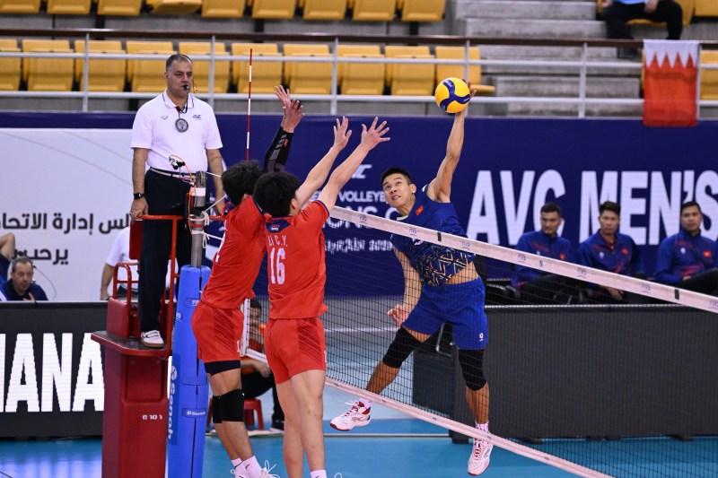 Tuyển bóng chuyền nam Việt Nam tiếp tục thua, xếp hạng 8 ở AVC Nations Cup 2025 - Ảnh 1