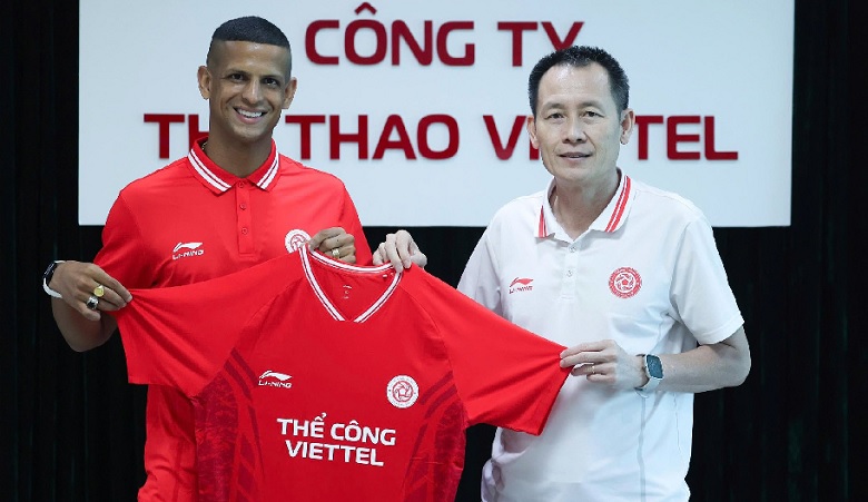 Thể Công Viettel chính thức chiêu mộ Vua phá lưới V.League - Ảnh 1
