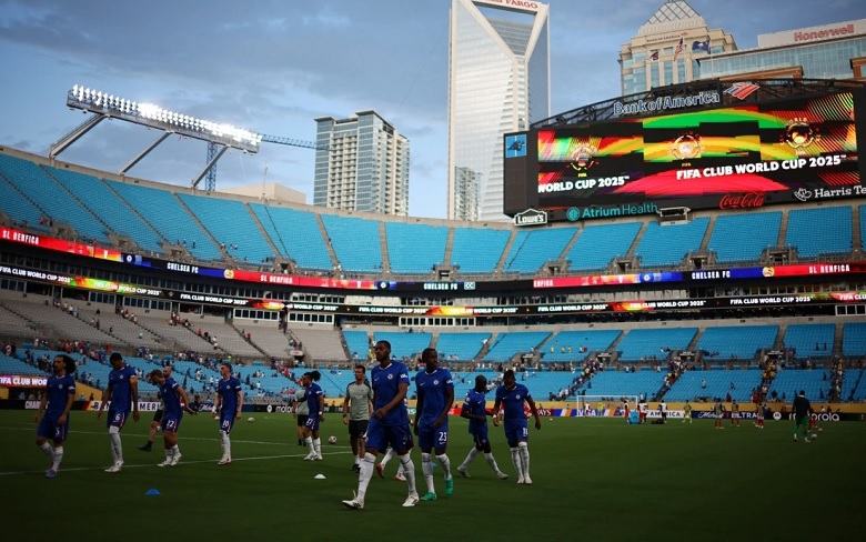 Ghi 3 bàn trong 9 phút hiệp phụ, Chelsea vào tứ kết Club World Cup - Ảnh 2