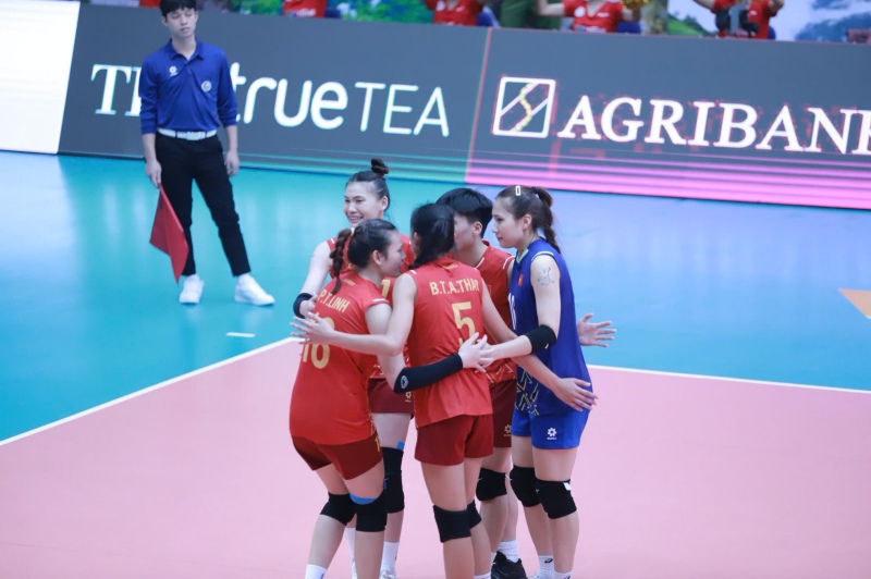 Link xem trực tiếp bóng chuyền VTV Cup 2025: Trẻ Việt Nam vs Est Cola - Thái Lan, 14h00 ngày 29/6 - Ảnh 1