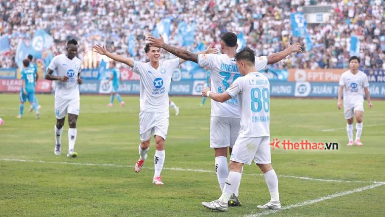 Nam Định lọt Top CLB hút khách nhất khu vực Đông Nam Á mùa giải 2024/25 - Ảnh 2
