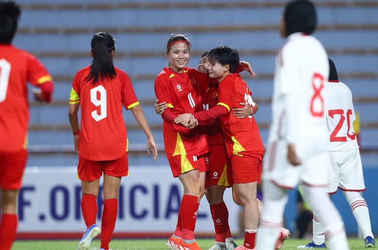 Đè bẹp UAE bằng một set tennis, ĐT nữ Việt Nam tiến sát vé dự VCK Asian Cup 2026 - Ảnh 3