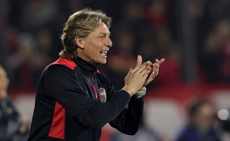 ‘Máy chém’ một thời của MU bất ngờ đầu quân cho đại kình địch Arsenal - Ảnh 2