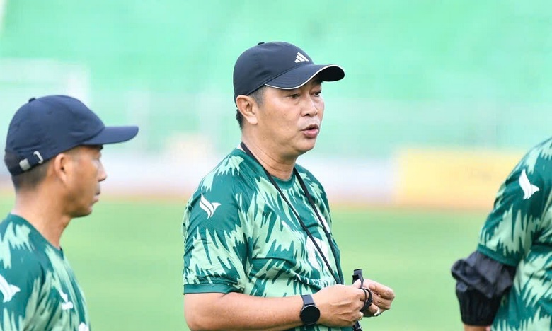 Trụ hạng bất thành, Bình Định chia tay HLV Trần Minh Chiến - Ảnh 1