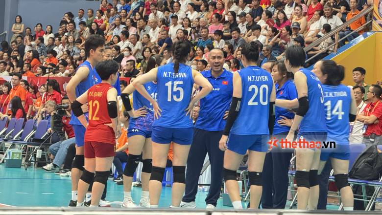 Tuyển bóng chuyền nữ Việt Nam thua cay đắng ở chung kết VTV Cup 2025 - Ảnh 1