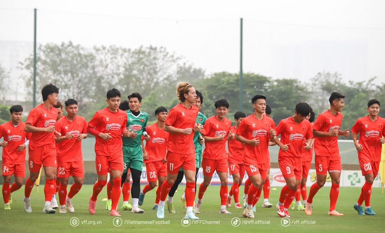 Đình Bắc: Cạnh tranh giúp ích cho U22 Việt Nam, ai thể hiện tốt sẽ được chọn - Ảnh 2