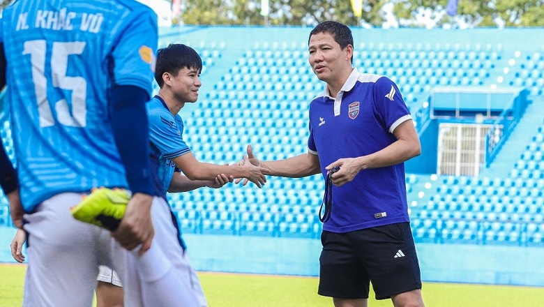 Bình Dương chiêu mộ tiền vệ từng lọt Top 40 tài năng trẻ thế giới - Ảnh 2