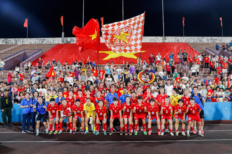 Toàn thắng tại vòng loại Asian Cup 2026, tuyển nữ Việt Nam nhận thư chúc mừng từ AFC - Ảnh 1