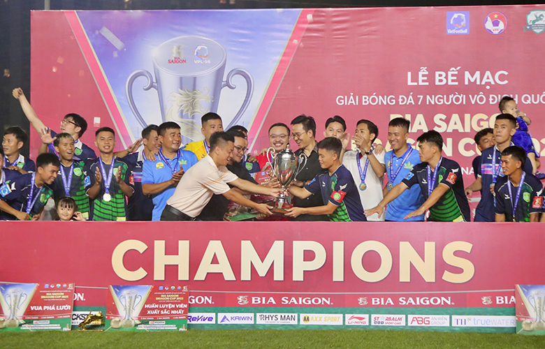 SPL-S7 hạ màn: Hoàng Nông Thảo Vy vô địch với thành tích bất bại - Ảnh 1