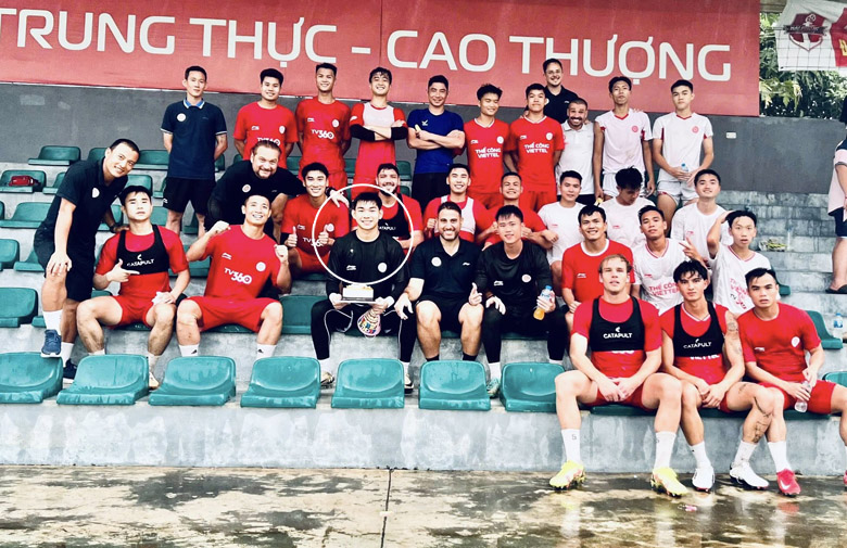 Tiền vệ Việt kiều Damian Vũ Thành thử việc tại CLB Viettel - Ảnh 1