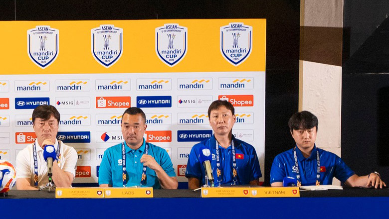HLV Kim Sang Sik thừa nhận gặp áp lực trước giải U23 Đông Nam Á 2025 - Ảnh 2