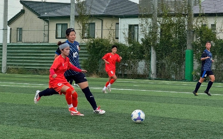 U20 nữ Việt Nam thắng trận đầu tiên trên đất Nhật Bản - Ảnh 1