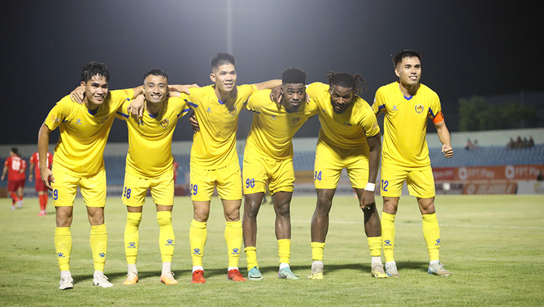 Quảng Nam giải thể, V.League 2025/26 ảnh hưởng ra sao? - Ảnh 1