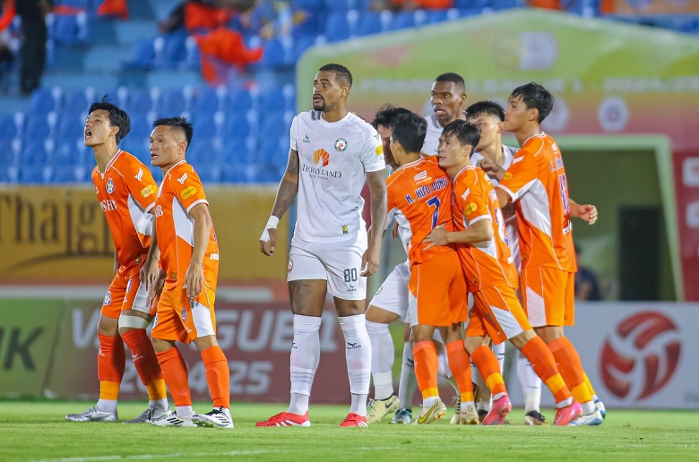 Hà Nội FC giới thiệu 'tân binh Nhật' theo cách không ai ngờ đến - Ảnh 2