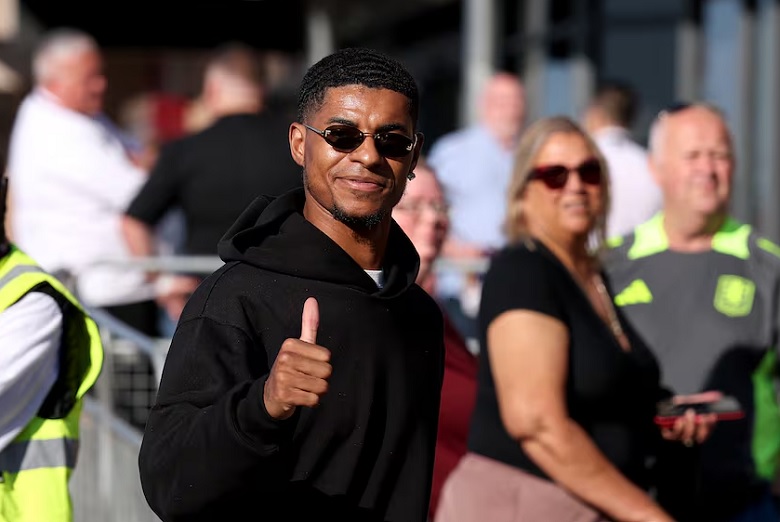 Vượt kiểm tra y tế, Rashford vẫn chưa thể ra mắt Barca vì vướng… một chữ ký - Ảnh 1