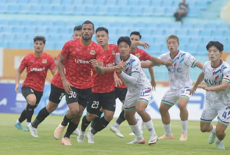 Hạ gục HAGL 2-0, Ninh Bình phát tín hiệu mạnh mẽ trước thềm V.League 2025/26 - Ảnh 2