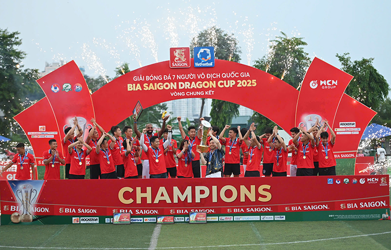Thiên Khôi FC vô địch Giải bóng đá 7 người VĐQG Bia Saigon Dragon Cup 2025 - Ảnh 2
