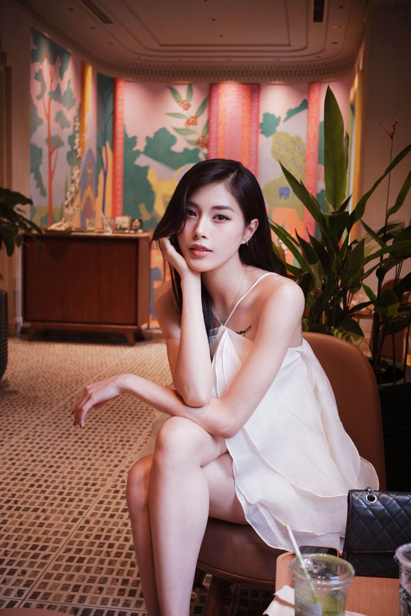 Cựu đệ nhất mỹ nhân bóng chuyền Việt Nam khoe nhan sắc vạn người mê - Ảnh 1
