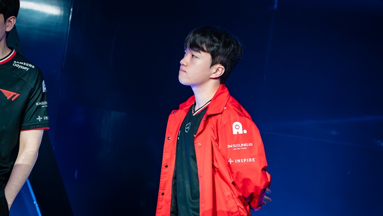 LCK 2025: Huỷ diệt KT Rolster, T1 thắng trận thứ ba liên tiếp - Ảnh 1
