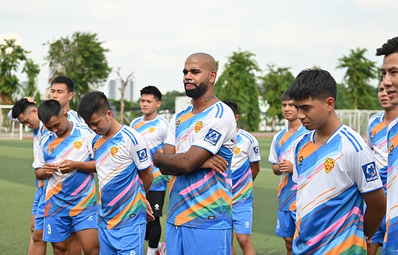 Dàn sao bóng đá 7 người hợp thành VPL Dream Team đối đầu Tiến Linh, Văn Quyết - Ảnh 2