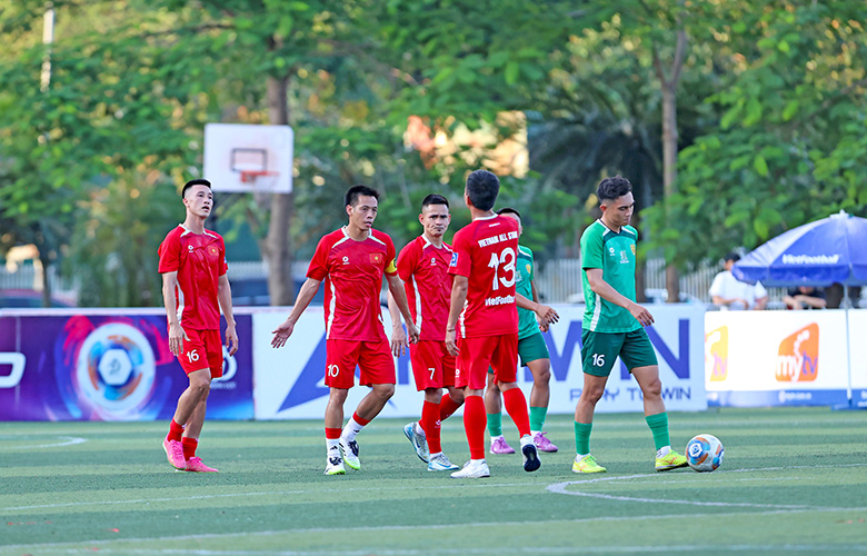 Đội tuyển 7 người Việt Nam VPL Dream Team bùng nổ trước dàn sao V.League - Ảnh 2
