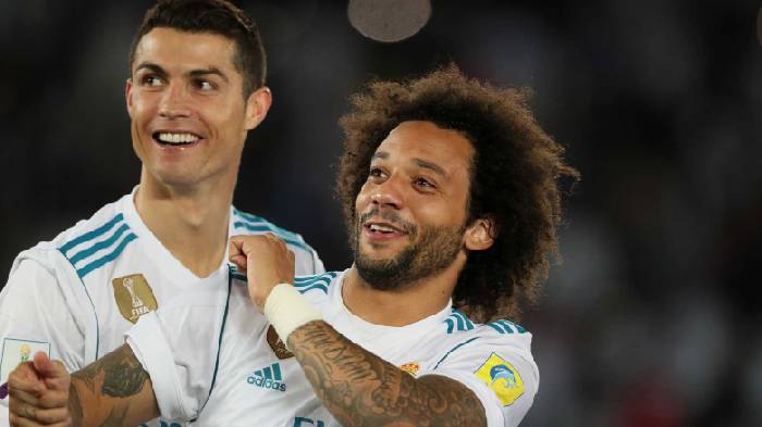 Tài chính lỗ thảm họa, Juventus vẫn cố mua 'bạn thân Ronaldo' để giữ chân siêu sao người Bồ