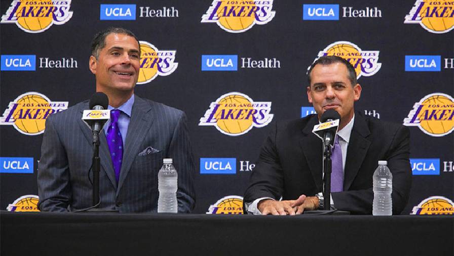 Los Angeles Lakers đứng trước áp lực sa thải HLV