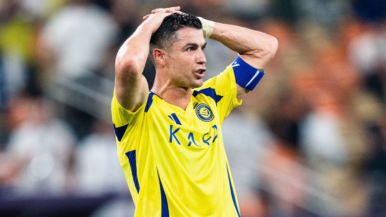 Ronaldo bỏ lỡ khó tin, Al Nassr dừng bước đầy cay đắng tại Cúp C1 châu Á