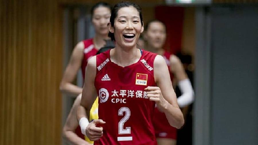 Zhu Ting và 5 trụ cột hành quân sang Italia tiếp viện ĐT bóng chuyền nữ Trung Quốc