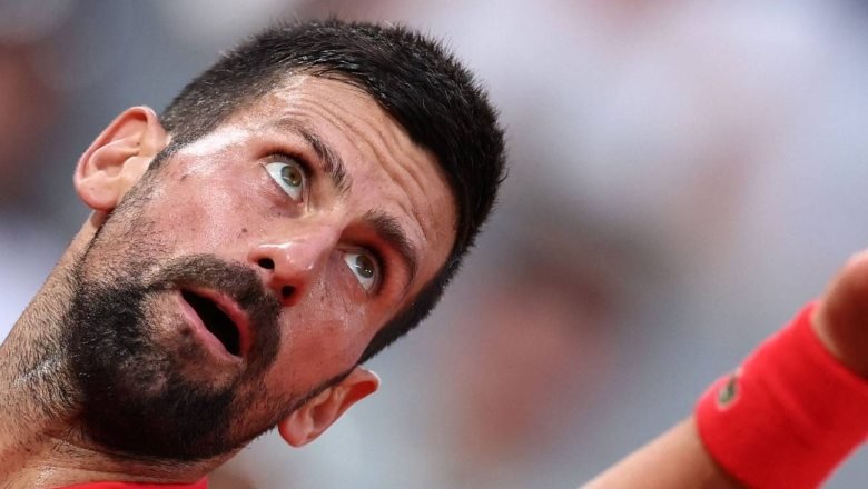 Djokovic vào vòng 4 Roland Garros mùa thứ 16 liên tiếp