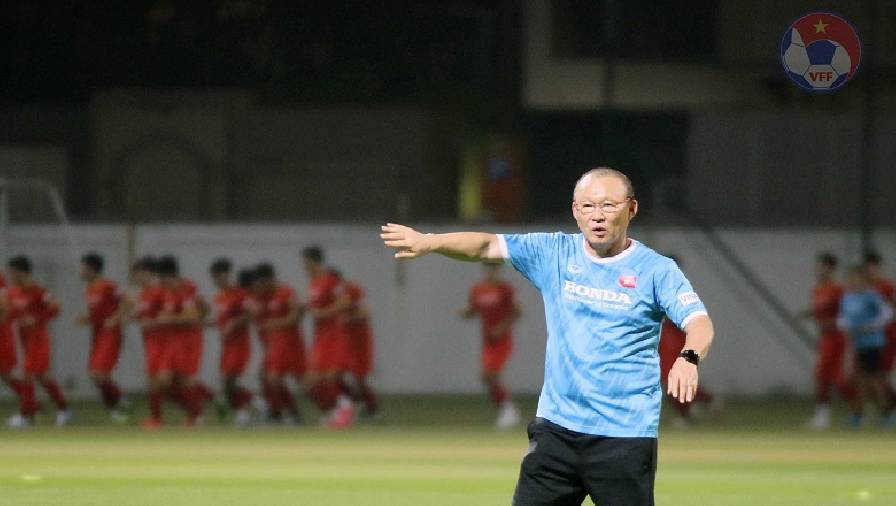 HLV Park Hang-seo: Đối thủ càng mạnh, tinh thần cầu thủ Việt Nam càng cao