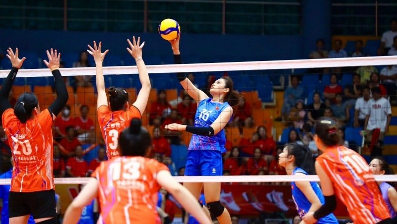 Đội hình dự bị của tuyển Việt Nam thắng đậm đội bóng Trung Quốc ở VTV Cup 2025