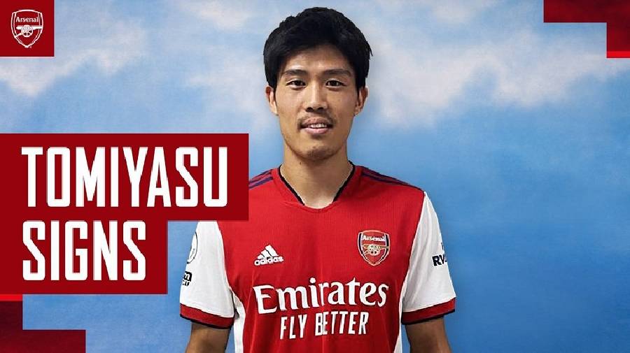 Trung vệ Nhật Bản từng đối đầu với Công Phượng, Quang Hải gia nhập Arsenal