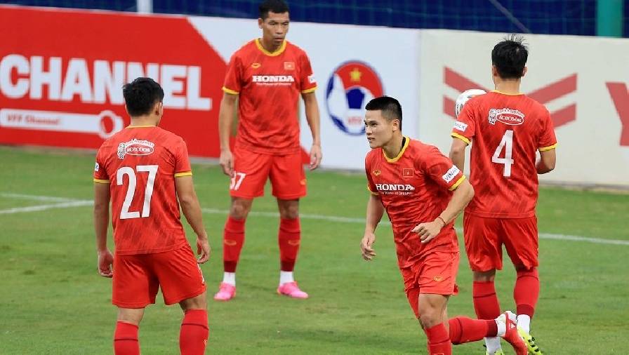 Tuấn Hải thay Công Phượng mặc áo số 10 ở trận Saudi Arabia vs Việt Nam
