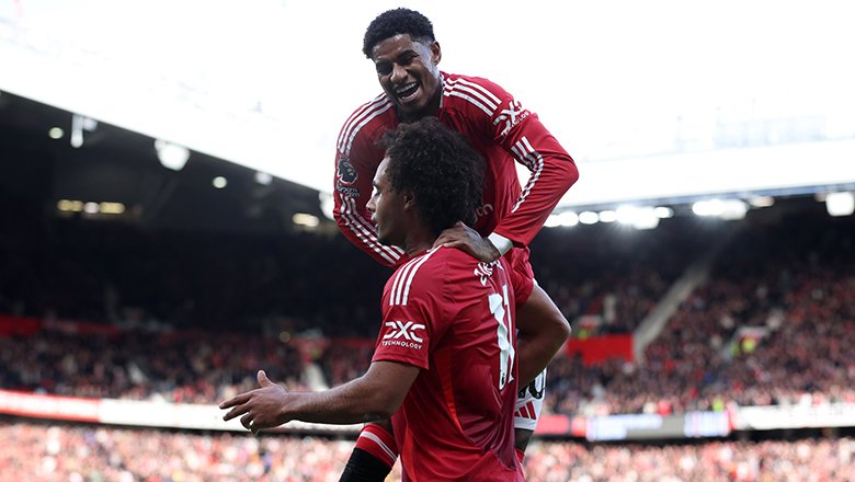 MU vùi dập Everton trong ngày Rashford và Zirkzee lập cú đúp