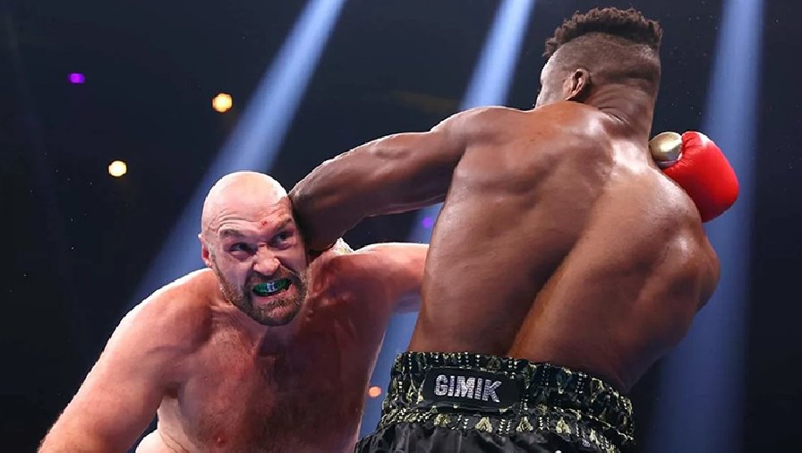 Võ thuật quốc tế 2/1: Tyson Fury hối hận vì đấu với Francis Ngannou