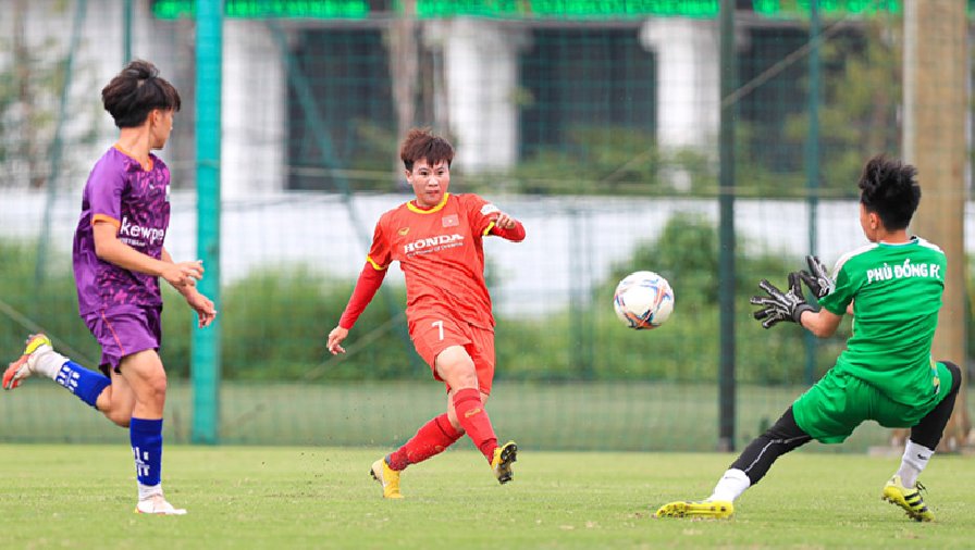 ĐT nữ Việt Nam thử nghiệm đội hình trong trận đấu tập với U13 Phù Đổng