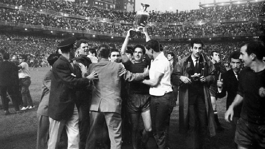 Kể chuyện EURO 1964: Chức vô địch của đoàn kết và sự... lãng quên