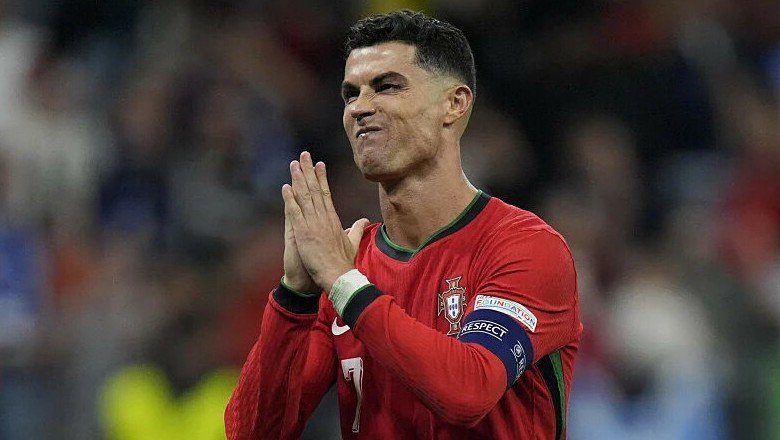 Chuyên gia Phan Anh Tú: HLV Bồ Đào Nha không thể loại Ronaldo vì tính biểu tượng